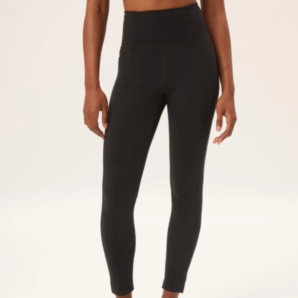 Girlfriend Collective High-Rise Compressive 7/8 Leggings in Black - Picture 1 of 9